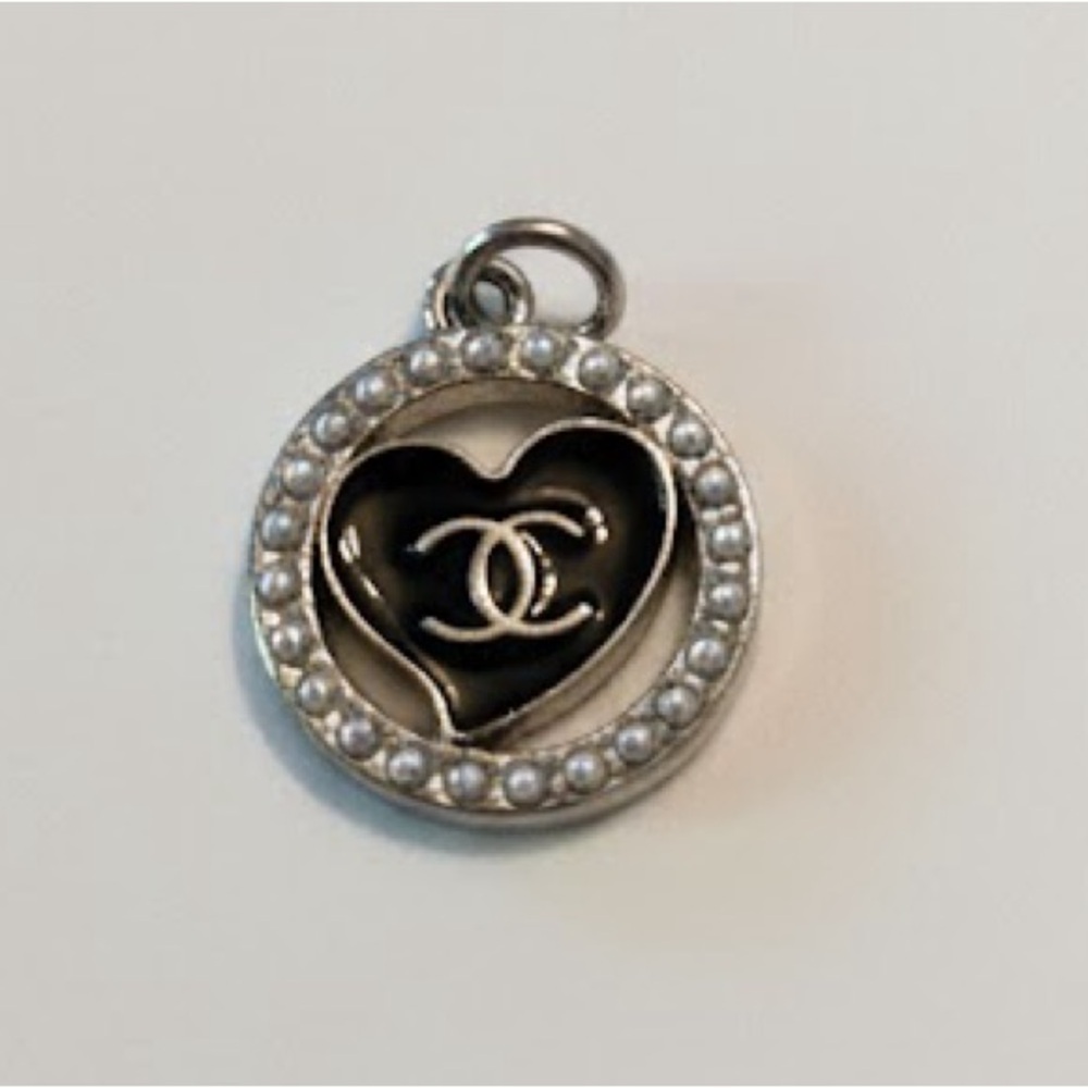 Silver Tone Black Heart Pendant Necklace